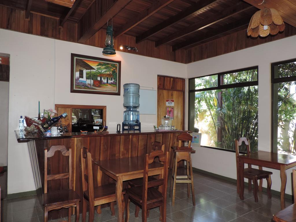 Hotel Bell Bird Monteverde Bagian luar foto