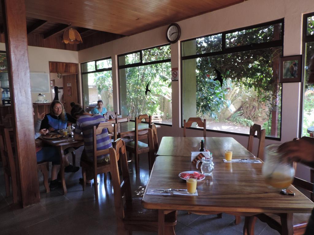 Hotel Bell Bird Monteverde Bagian luar foto