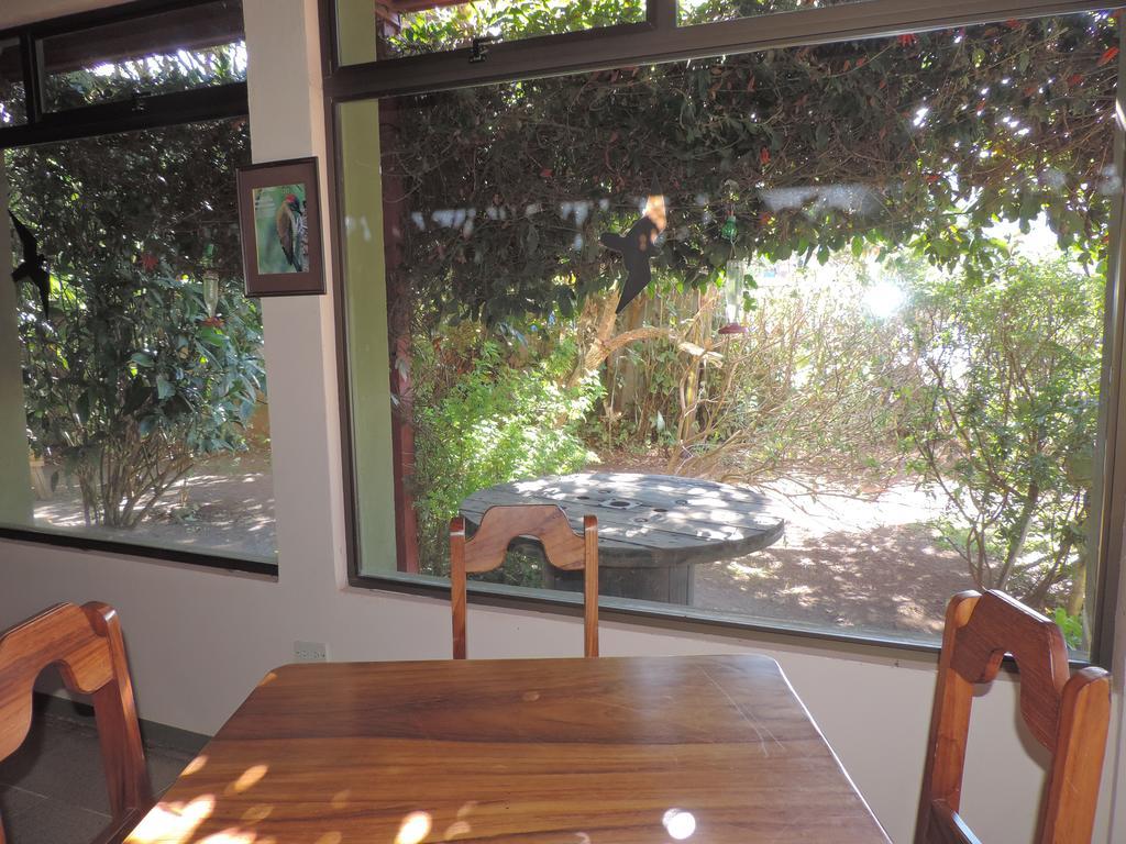 Hotel Bell Bird Monteverde Bagian luar foto