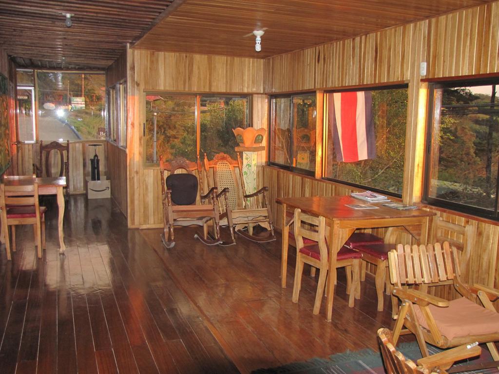 Hotel Bell Bird Monteverde Bagian luar foto